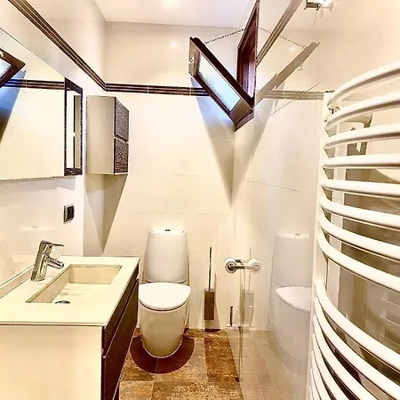 别墅 Boutique Con Chimenea Y Indoor Pool 赫罗纳