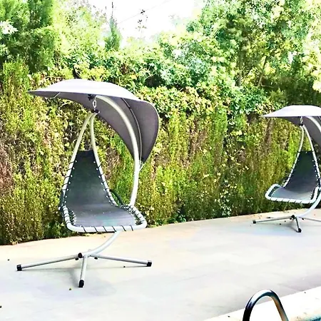 Boutique Con Chimenea Y Indoor Pool * Χιρόνα