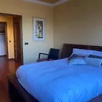 Boutique Con Chimenea Y Indoor Pool Villa