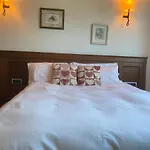Boutique Con Chimenea Y Indoor Pool Villa *