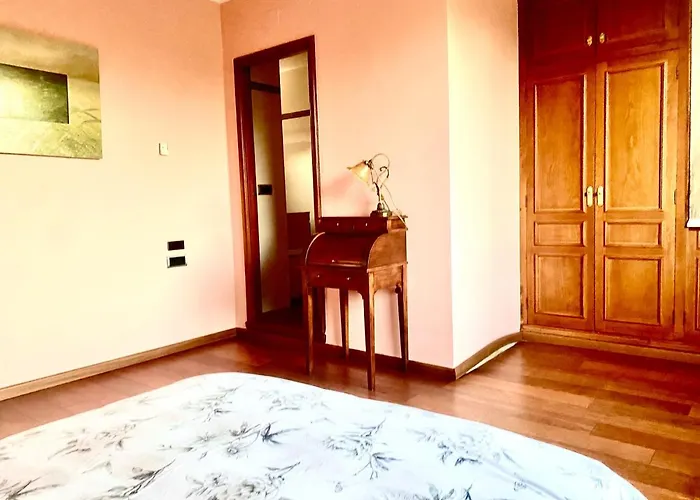 Boutique Con Chimenea Y Indoor Pool Gerona