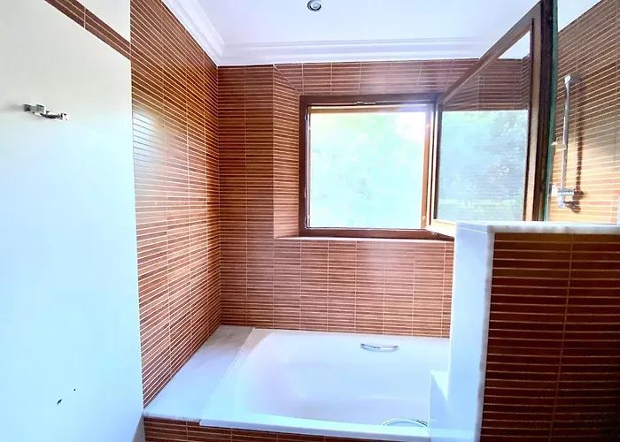 Boutique Con Chimenea Y Indoor Pool