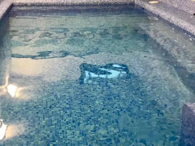 Villa Boutique Con Chimenea Y Indoor Pool *