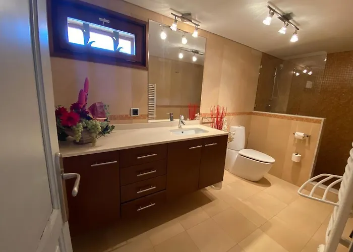 Boutique Con Chimenea Y Indoor Pool Gerona