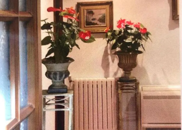 Boutique Con Chimenea Y Indoor Pool Villa